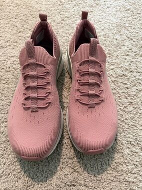 Skechers Women's Slip-On Knit Sneakers in Dusty Pink